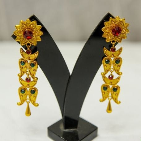 Traditional Yarling Push Back Earring For Women