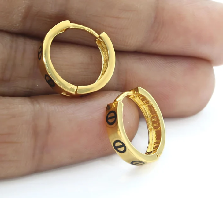 18K Solid Yellow Gold hinged hoop exquisite earrings